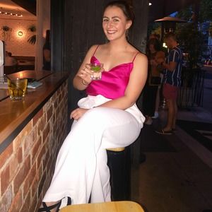 Meet your Posher, Catherine